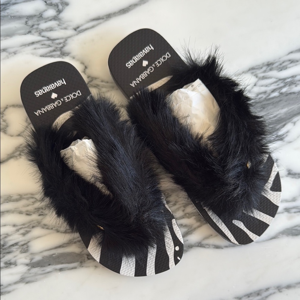 Dolce & Gabbana x havaianas Black Fur Zebra Slides